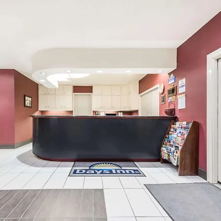 Days Inn By Wyndham Bryan College Station-2