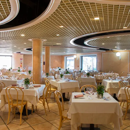 Sant'Elmo Beach Hotel-3