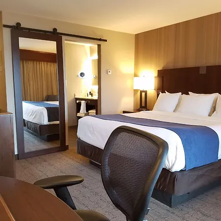 Best Western Plus Superior Inn-2