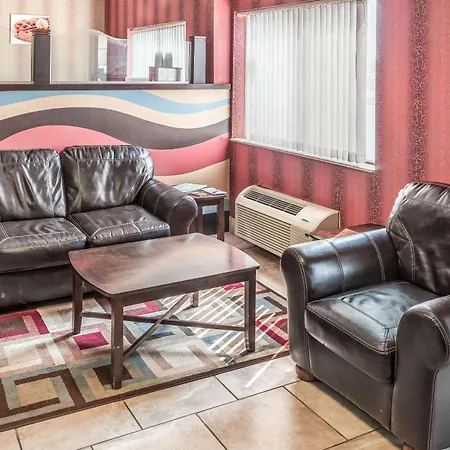 Quality Inn & Suites Mankato East-2