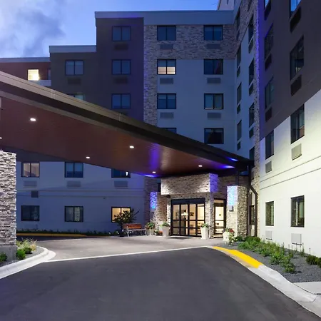 Holiday Inn Express Roseville-St. Paul By Ihg-3