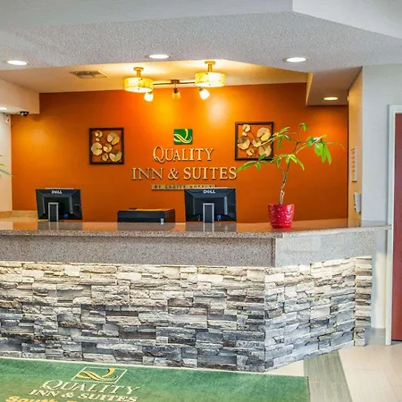 Quality Inn & Suites South Bend Airport-2