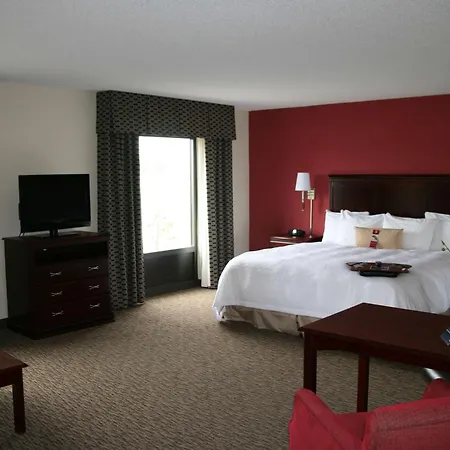 Hampton Inn & Suites Millington-2