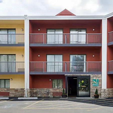 Quality Inn & Suites Worcester-3