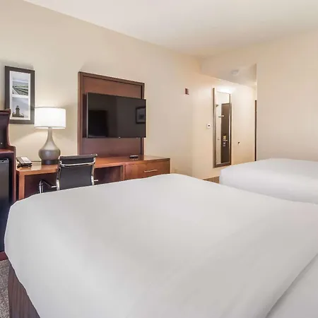 Comfort Inn Newport-2