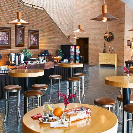 Crowne Plaza Minneapolis West By Ihg-3
