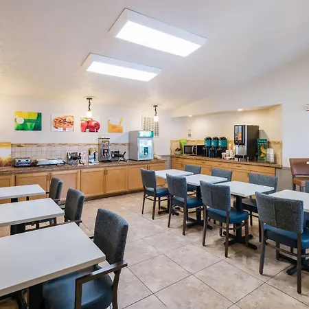 Quality Inn & Suites Coeur D'Alene-3
