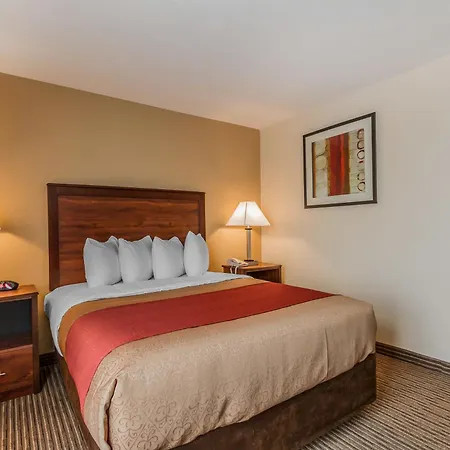 Mainstay Suites Grand Island-2