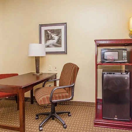 Hampton Inn & Suites Sevierville At Stadium Drive-3