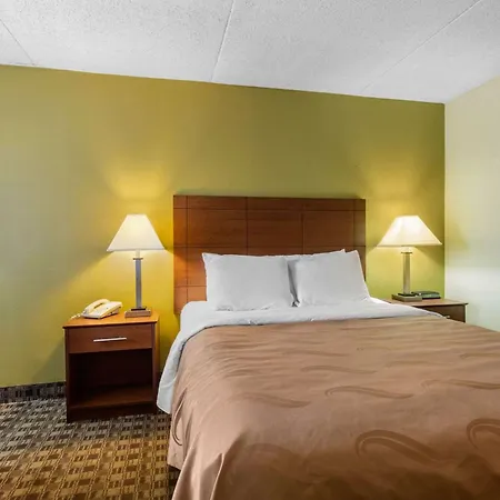 Quality Inn Lebanon-3