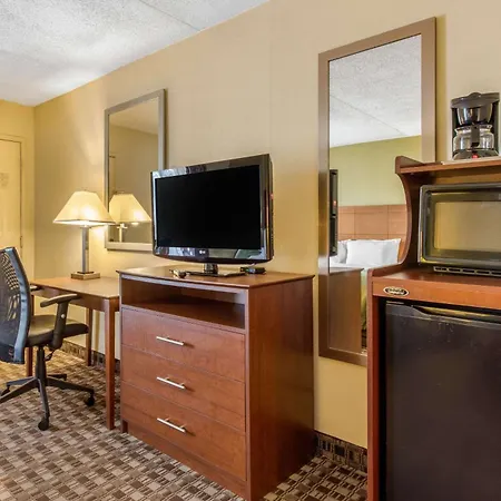 Quality Inn Lebanon-2