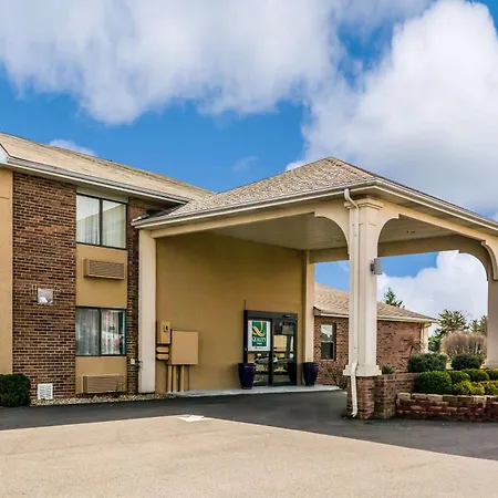 Quality Inn I-74 Batesville-3