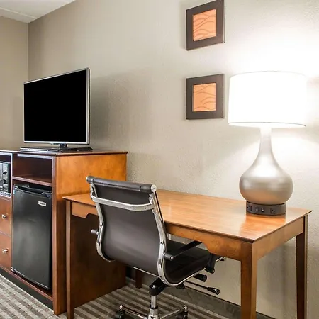 Comfort Inn Hammond I-94-2
