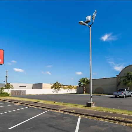 Econo Lodge Baytown-2