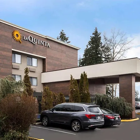 La Quinta Inn By Wyndham Everett-3