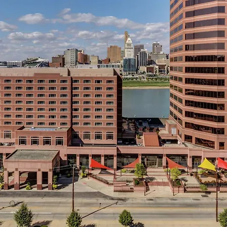 Embassy Suites Cincinnati - Rivercenter-2