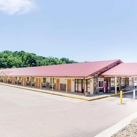 Travelodge By Wyndham Parkersburg-3