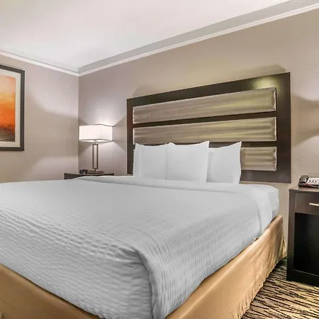 Clarion Inn Conference Center-2
