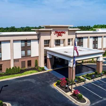 Hampton Inn Batesville-3