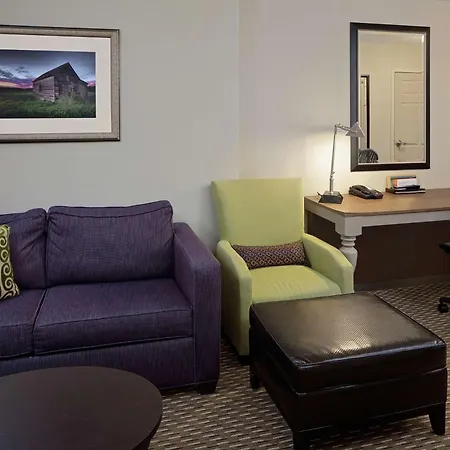 Hilton Garden Inn Hartford North-Bradley International Airport-2