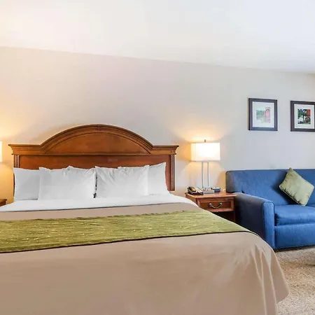 Comfort Inn & Suites South Burlington Near University-2