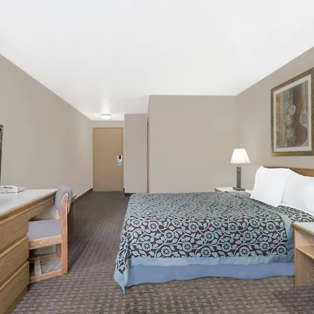 Days Inn & Suites By Wyndham Kanab-2