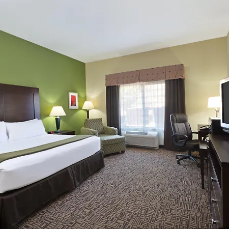 Holiday Inn Express & Suites Richfield By Ihg-2