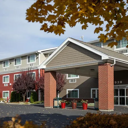 Coast Hilltop Inn-3