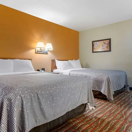 Econo Lodge Lakeview-3