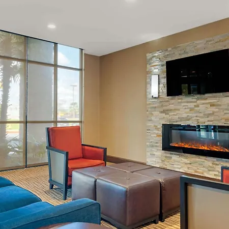 Comfort Suites Byron Warner Robins-3