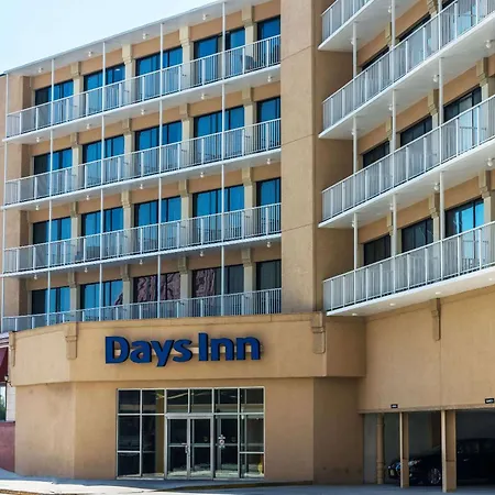 Days Inn By Wyndham Atlantic City Oceanfront-Boardwalk-3