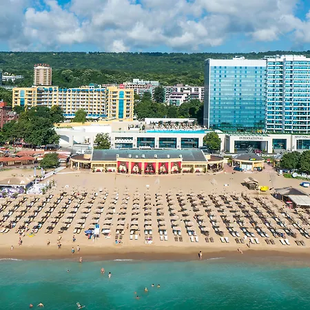 International Hotel Casino & Tower Suites-3