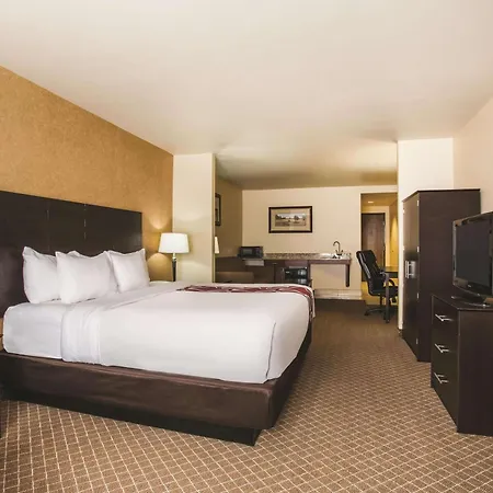 La Quinta By Wyndham Ely-2