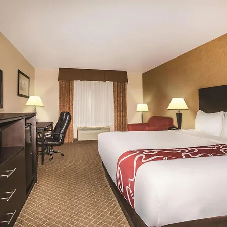 La Quinta By Wyndham Ely-3