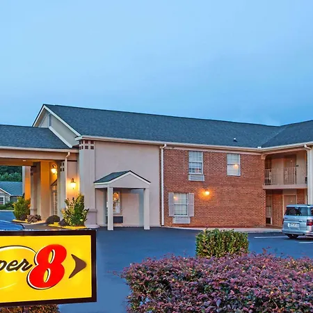Super 8 By Wyndham Covington-3