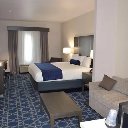 Best Western Plus Rama Inn & Suites-3