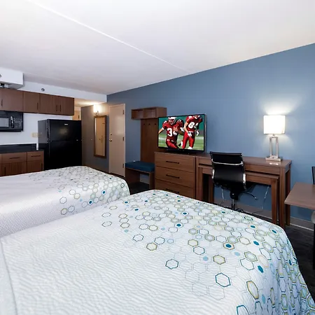 Red Roof Inn & Suites Wilmington - New Castle-2