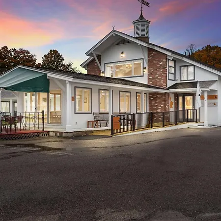The Palmer House Resort, An Ascend Collection Hotel-3