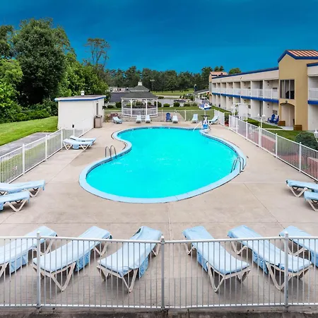 Days Inn By Wyndham Carlisle North-3