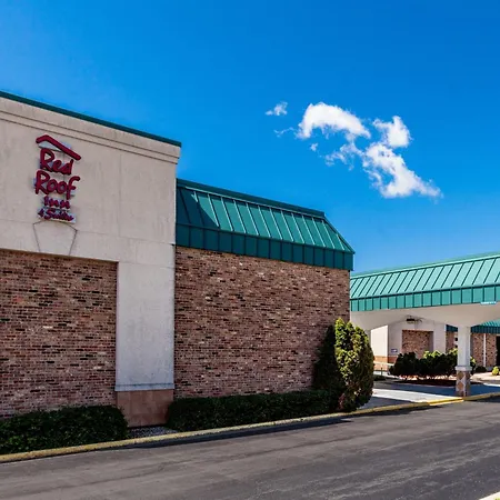 Red Roof Inn & Suites Dekalb-3