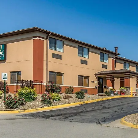 Quality Inn At Collins Road - Cedar Rapids-2