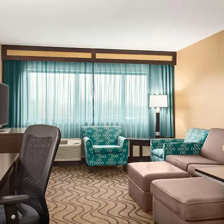 La Quinta Inn & Suites By Wyndham Richmond-Midlothian-3