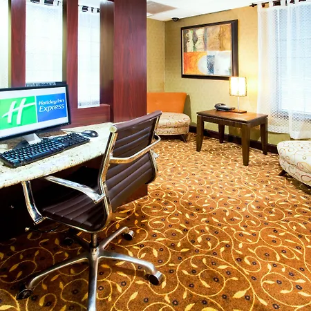 Holiday Inn Express Winston-Salem Medical Ctr Area-3