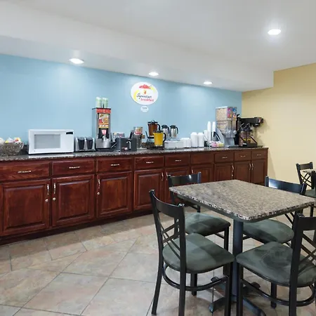 Super 8 By Wyndham Morgantown-3