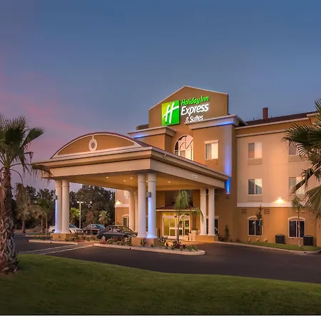 Holiday Inn Express & Suites / Red Bluff - South Redding Area, An Ihg Hotel-2