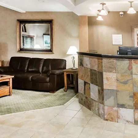 Ramada By Wyndham Frisco-3
