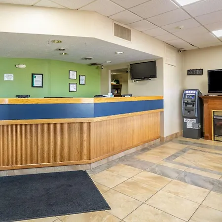 Quality Inn Newport-2