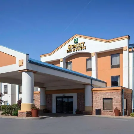 Quality Inn & Suites Arnold - St Louis-3