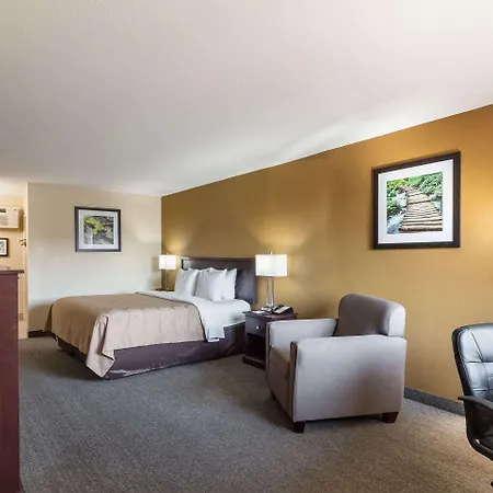 Quality Inn Yakima Near State Fair Park-3
