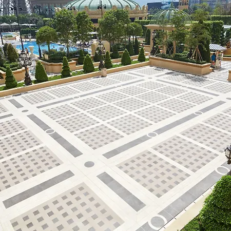 The Parisian Macao-2
